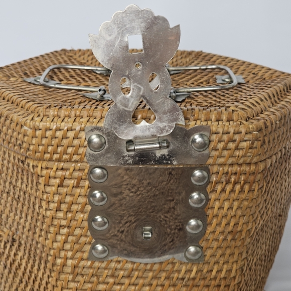 Vintage Chinese Natural Rattan Woven Wedding Tea Ceremony Basket Box, EUC - Picture 5 of 13
